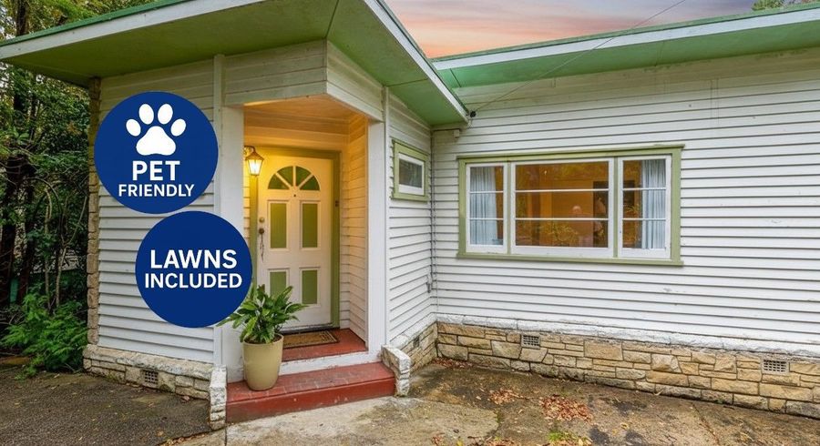  at 15 Fairmount Road, Titirangi, Waitakere City, Auckland