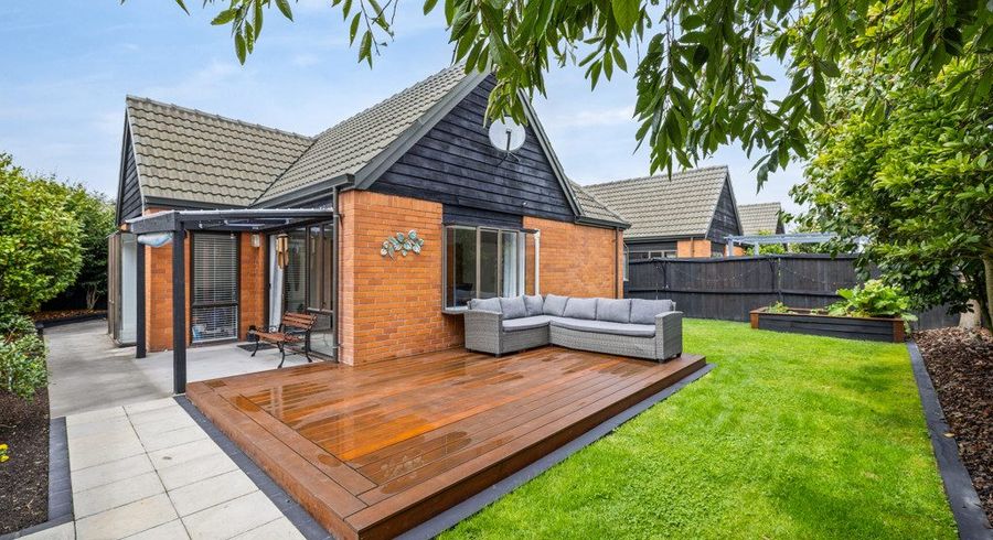  at 18/415 Mairehau Road, Parklands, Christchurch