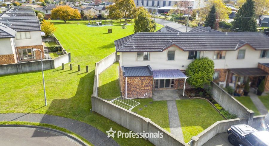  at 64 Evergreen Crescent, Trentham, Upper Hutt