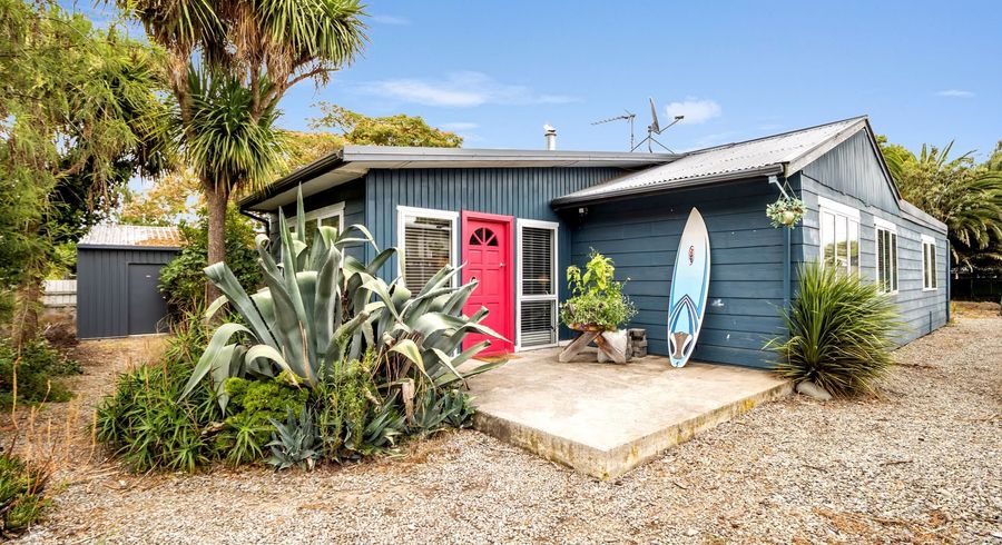  at 20 Ferry Road, Woodend Beach, Waimakariri, Canterbury