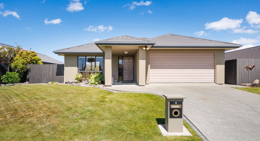  at 4 Meridian Grove, Kelvin Grove, Palmerston North
