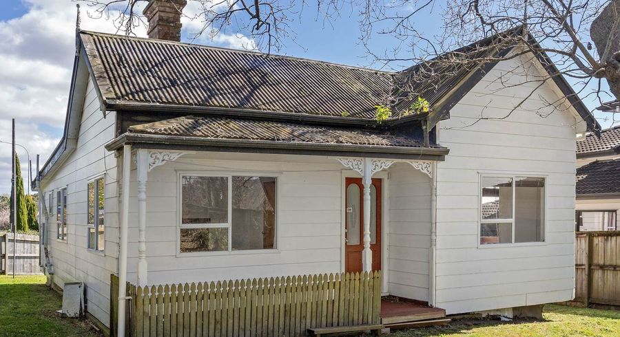  at 1/113 Mokoia Road, Birkenhead, North Shore City, Auckland
