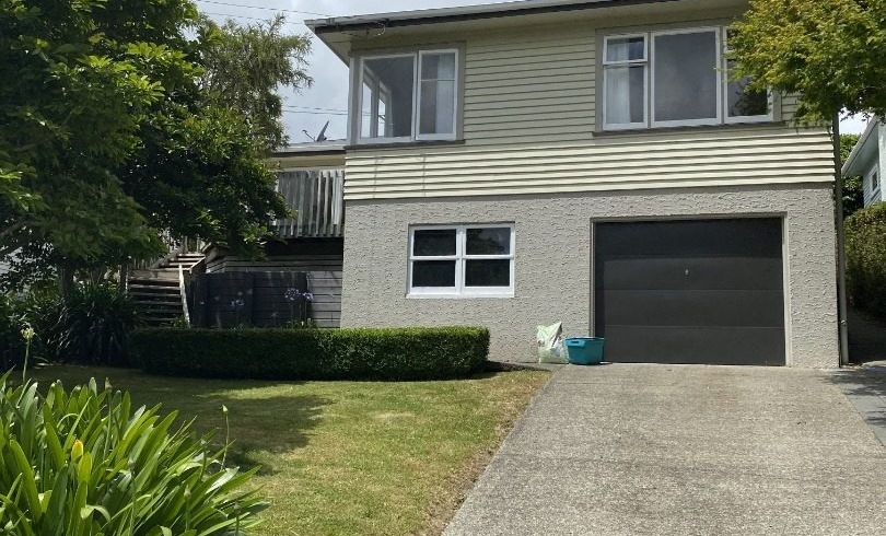  at 11 Huia Street, Tawa, Wellington, Wellington