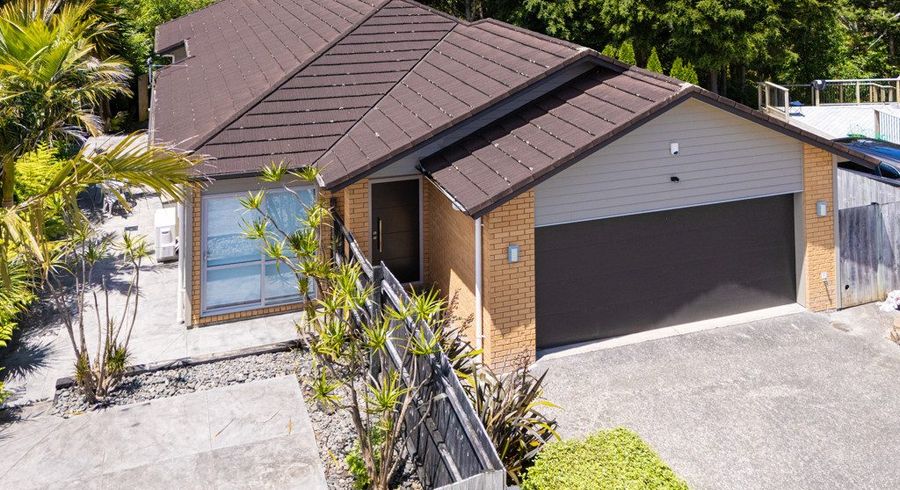  at 56A South Kensington Way, Henderson, Auckland