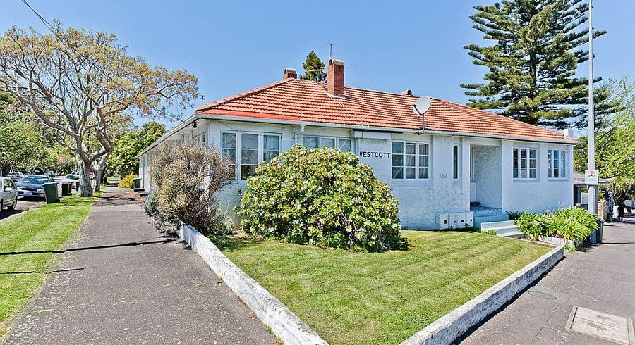  at 4/400 Mount Eden Road, Mount Eden, Auckland City, Auckland