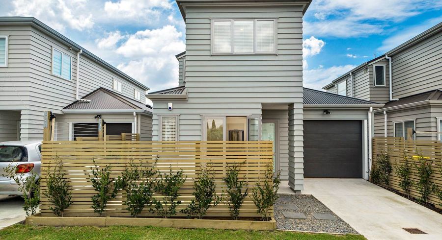  at 9 Divide Loop, Takanini, Auckland