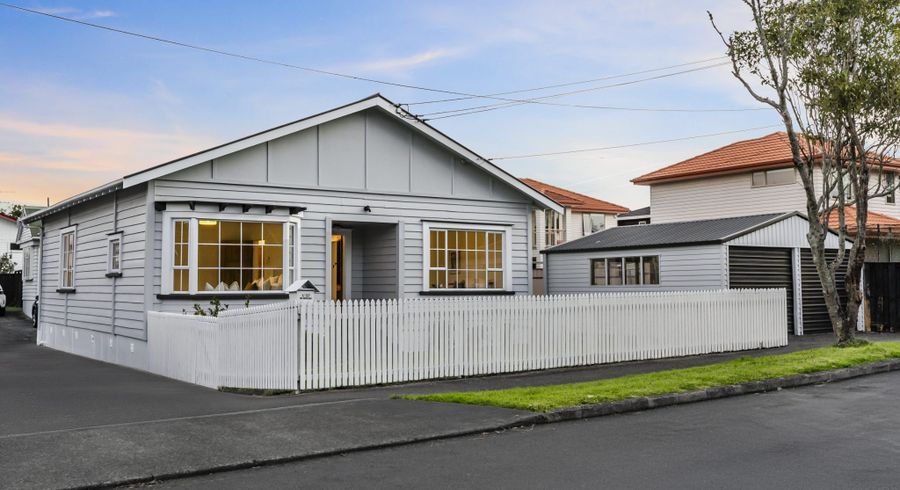  at 1/137 Abbotts Way, Remuera, Auckland City, Auckland