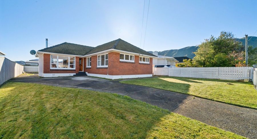  at 38 Russell Road, Wainuiomata, Lower Hutt, Wellington