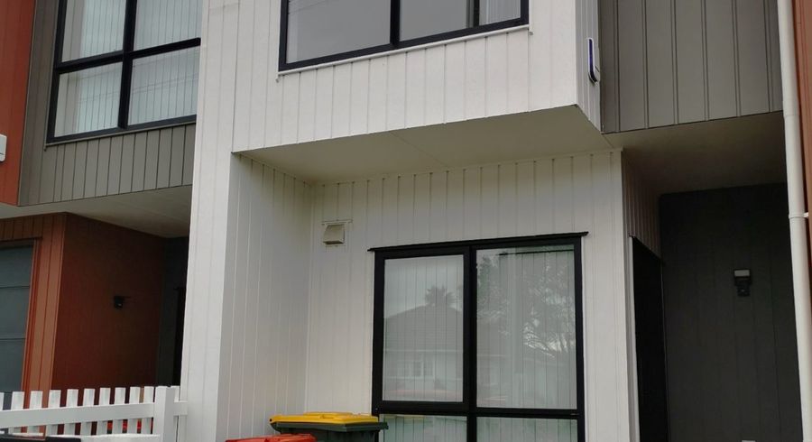  at 48E Tamatea Avenue, Point England, Auckland City, Auckland