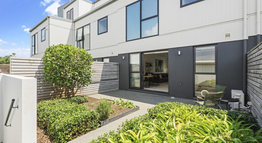  at 22 Kimiora Street, Three Kings, Auckland City, Auckland