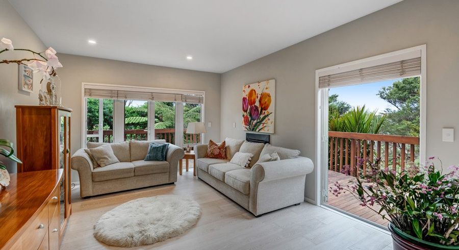  at 15 Springwater Vale, Unsworth Heights, North Shore City, Auckland
