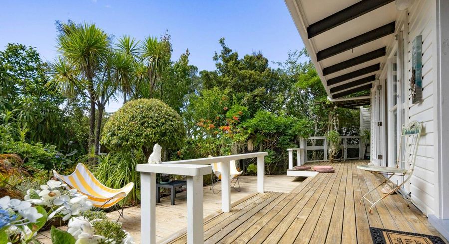  at 36 South Lynn Road, Titirangi, Waitakere City, Auckland