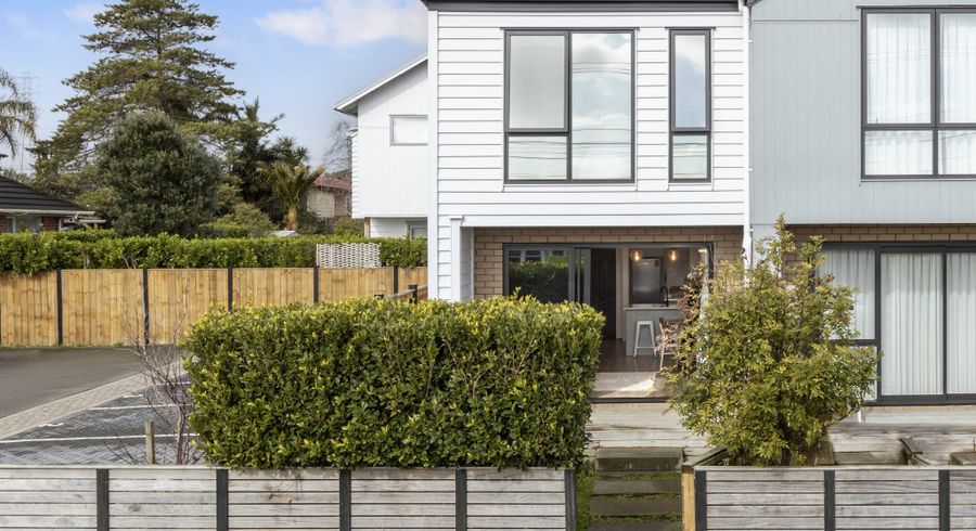  at 1/1A Royal View Road, Te Atatu South, Auckland