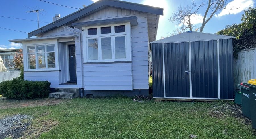  at 33A Nile Road, Milford, North Shore City, Auckland