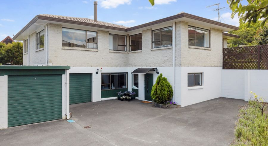  at 2/97 Prince Regent Drive, Half Moon Bay, Auckland
