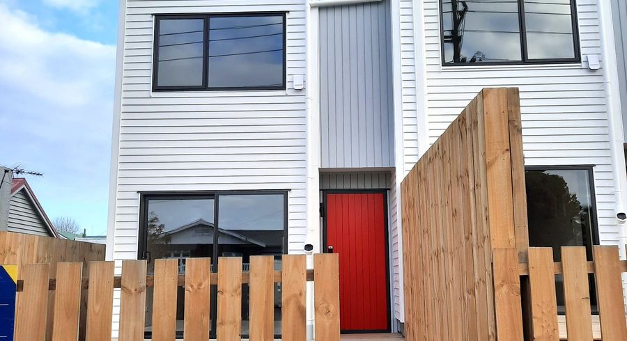  at 5/10 Rimu Street, New Lynn, Auckland