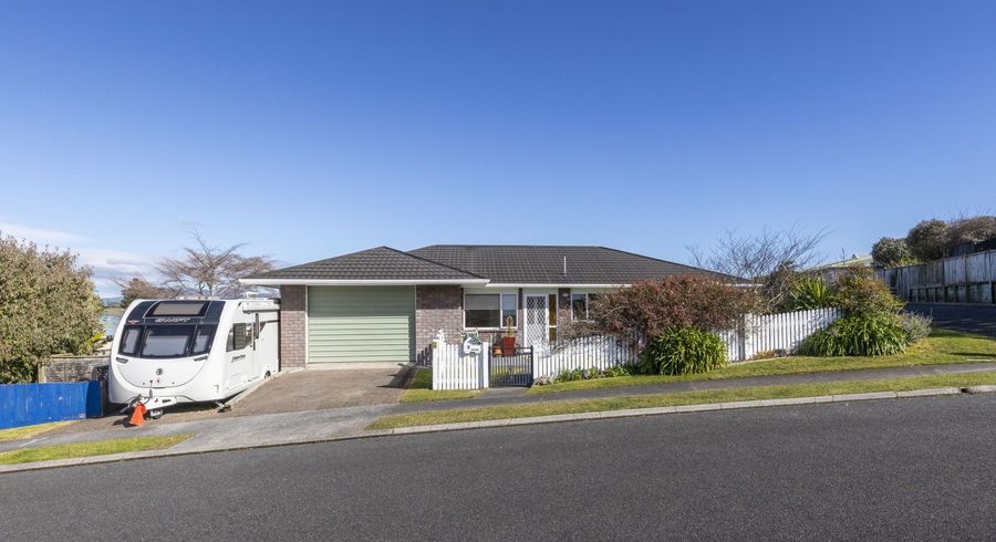  at 1/3 Sandel Rise, Merrilands, New Plymouth, Taranaki