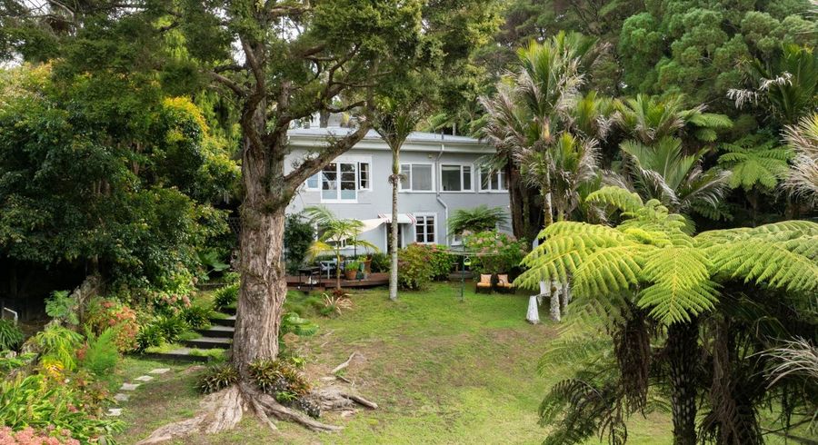  at 11 Tawini Road, Titirangi, Waitakere City, Auckland