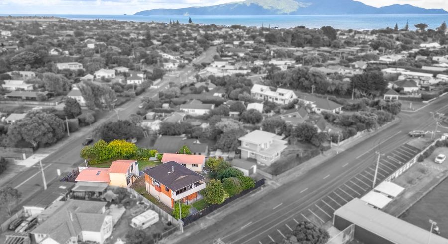  at 69 Te Moana Road, Waikanae Beach, Kapiti Coast, Wellington