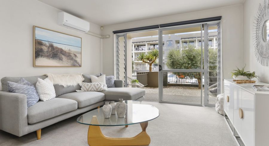  at 96A Michael Jones Drive, Flat Bush, Auckland