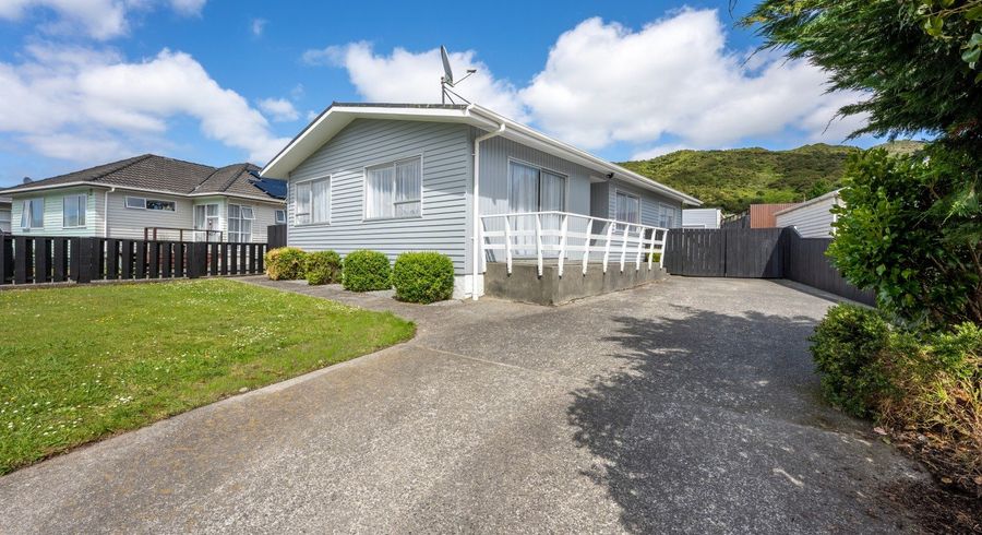  at 275 Wellington Road, Wainuiomata, Lower Hutt