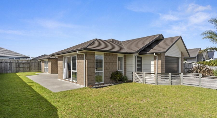  at 32 Harding Drive, Papamoa Beach, Papamoa