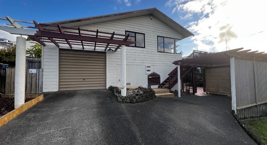  at 1A Romulus Place, Totara Vale, North Shore City, Auckland