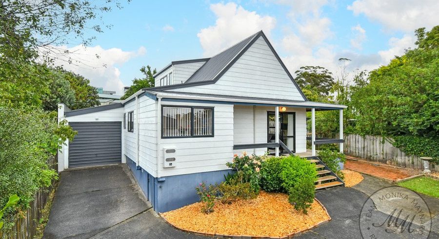  at 2/3 Glenorchy Street, Glen Eden, Auckland