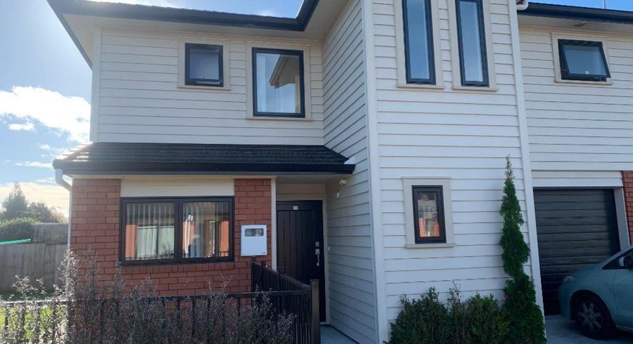  at 2/65 Knighton Road, Hillcrest, Hamilton, Waikato