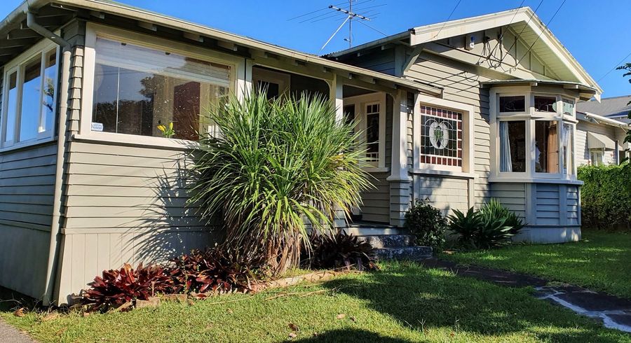  at 12 Highland Road, Mount Albert, Auckland