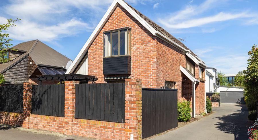  at 1/64 Merivale Lane, Merivale, Christchurch