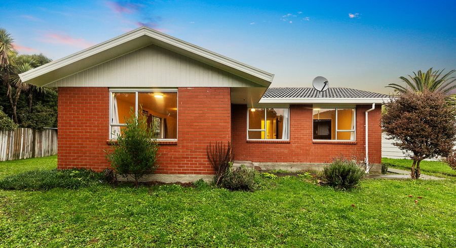  at 60 Orrick Crescent, Avondale, Christchurch City, Canterbury