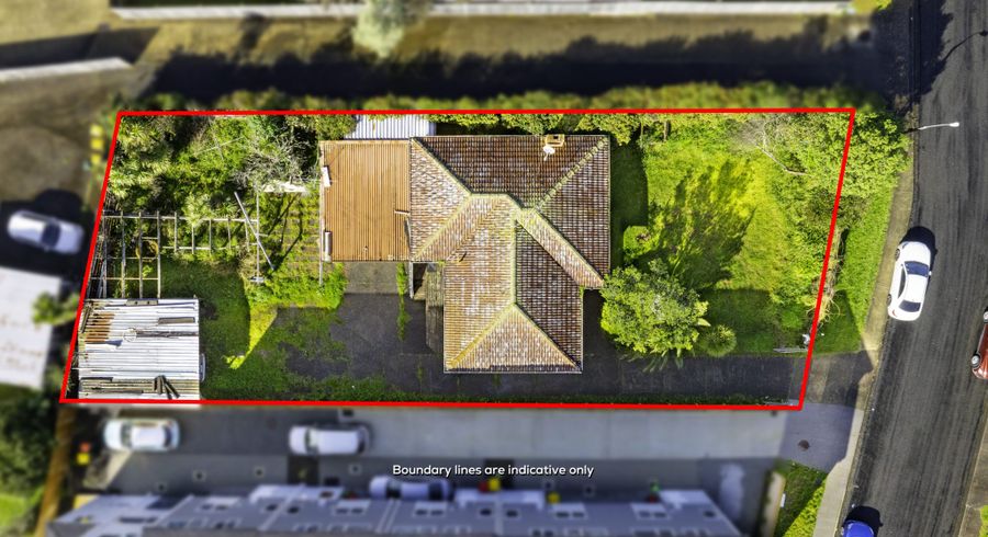  at 13 Blenheim Street, Glenfield, North Shore City, Auckland
