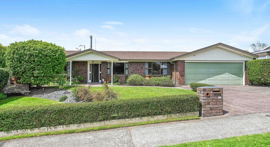  at 34 Delamare Road, Saint Andrews, Hamilton