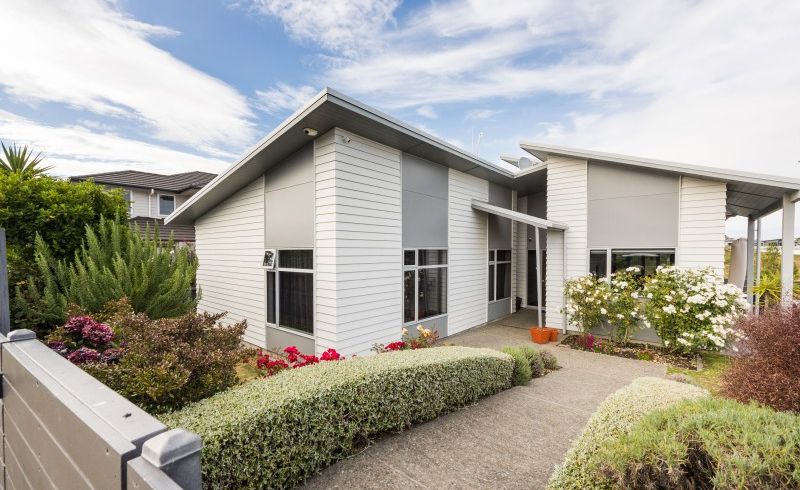  at 11 Vaucluse Heights, Fitzherbert, Palmerston North