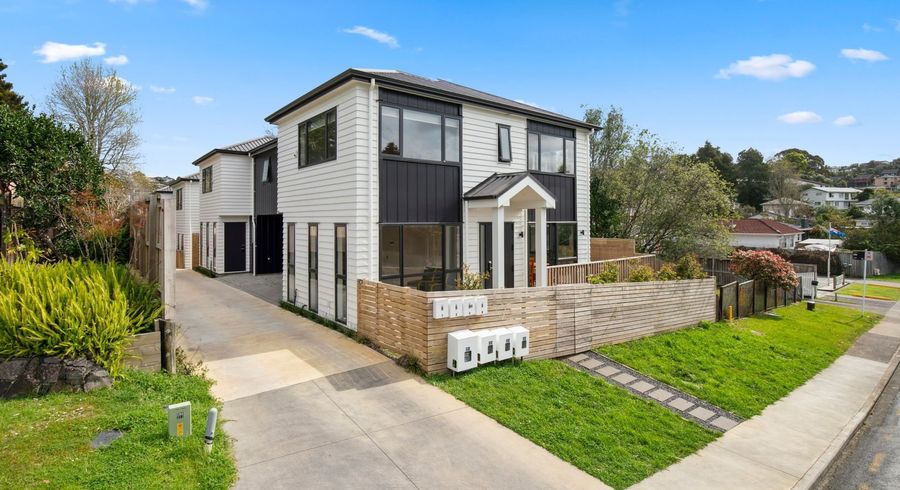  at 6A Blenheim Street, Glenfield, Auckland