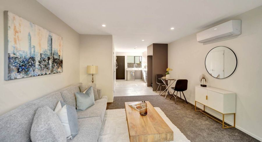  at 9/106 Triangle Road, Massey, Waitakere City, Auckland