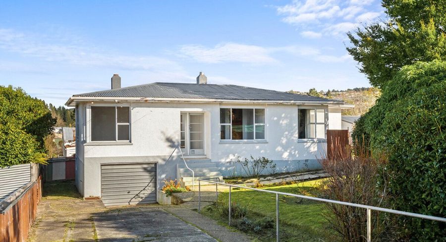  at 3 Beresford Street, Kaikorai, Dunedin