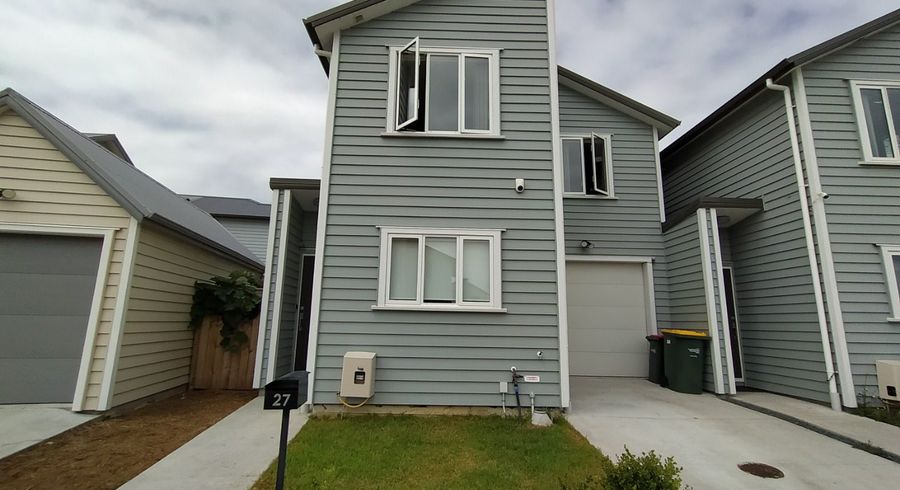  at 27 Warbler Crescent, Papakura, Papakura
