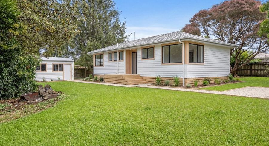  at 9 Ascot Ave, Henderson, Waitakere City, Auckland