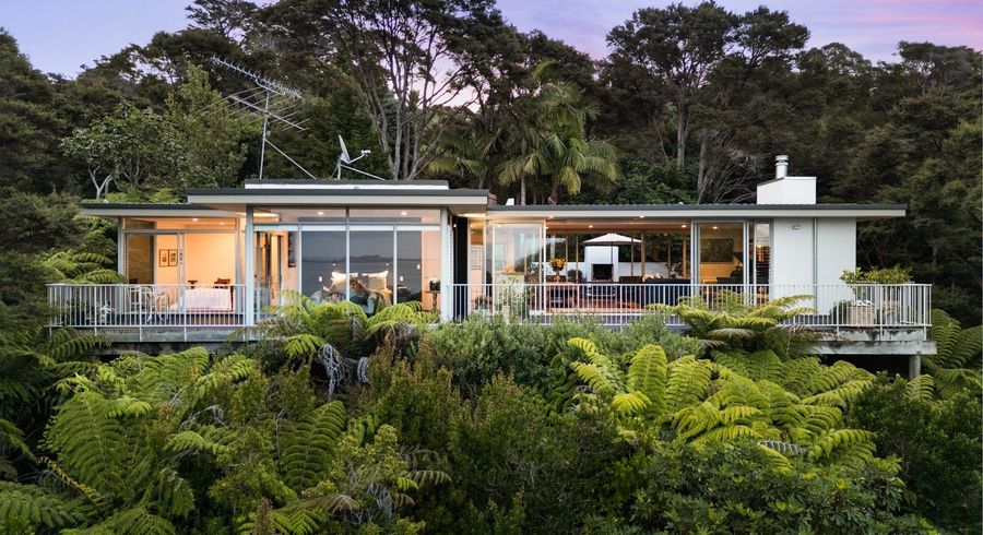  at 730A South Titirangi Road, Titirangi, Waitakere City, Auckland