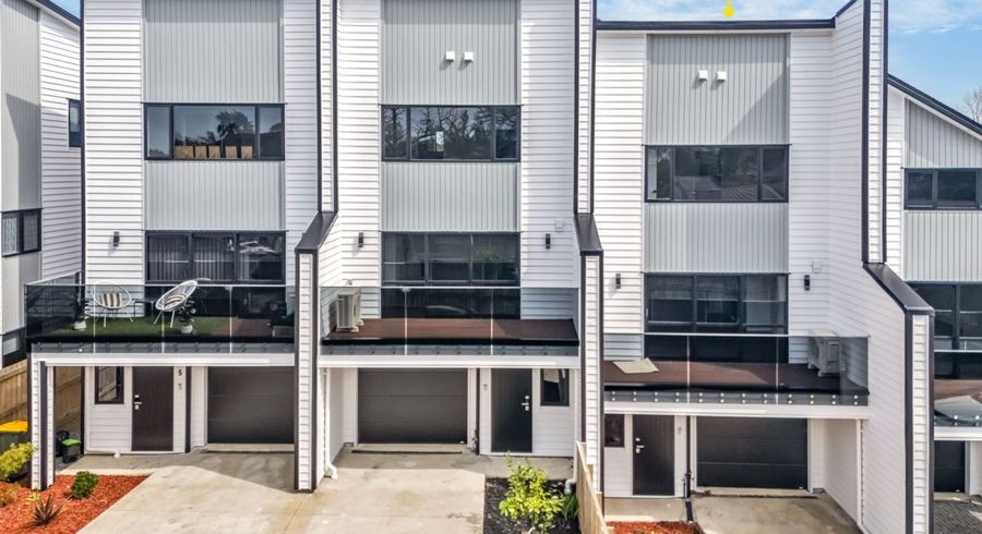  at 7/18 Hutchinsons Road, Bucklands Beach, Auckland