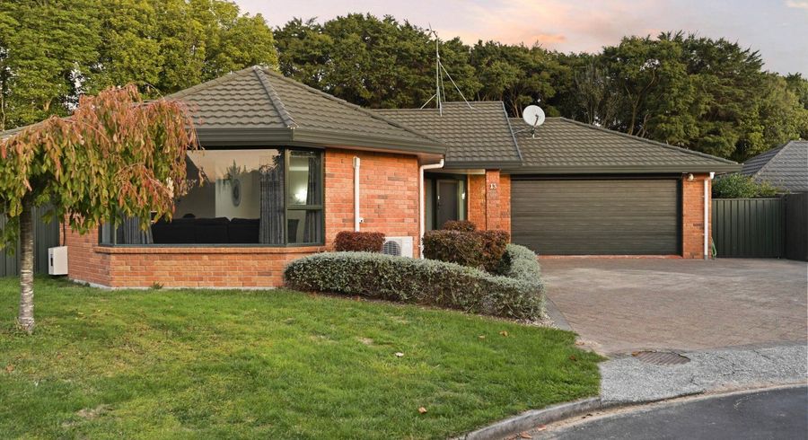  at 13 Makepeace Place, Flagstaff, Hamilton, Waikato