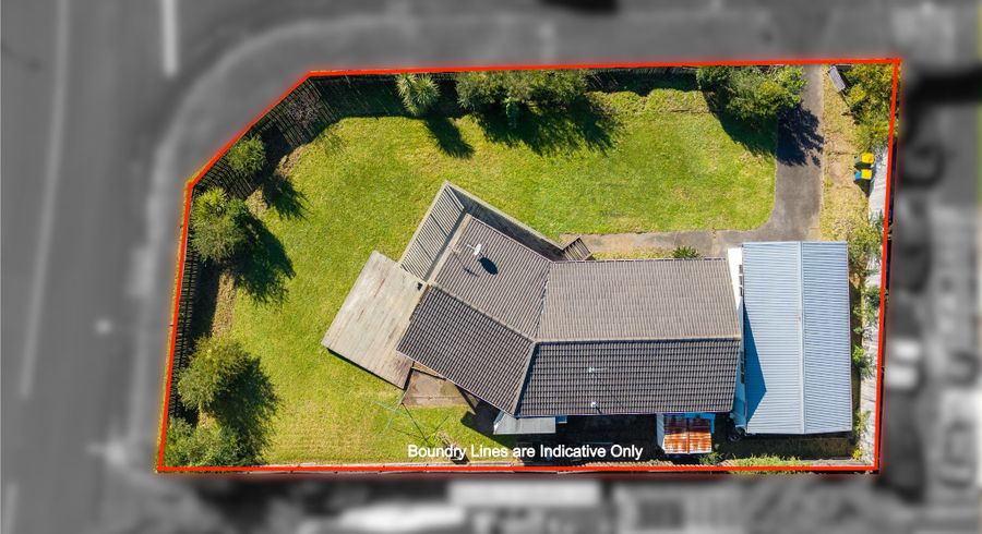  at 2 Longreach Drive, Sunnyvale, Waitakere City, Auckland