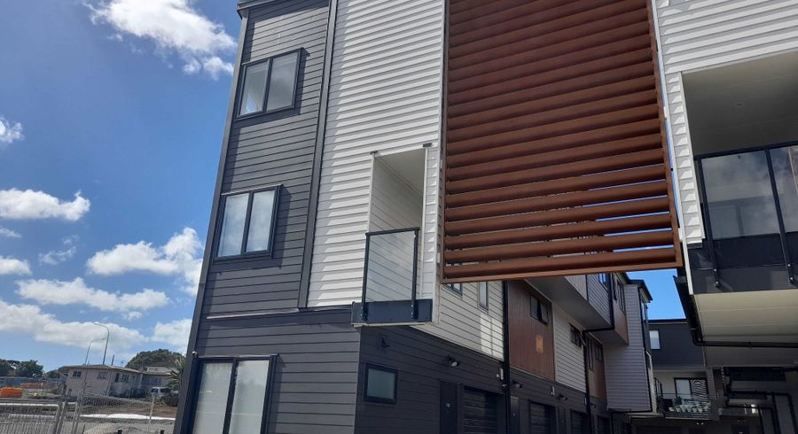  at 1/6c William Roberts Road, Pakuranga, Manukau City, Auckland