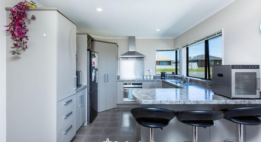  at 9 Percy Kinsman Crescent, Riverstone Terraces, Upper Hutt, Wellington