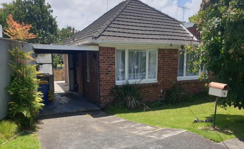  at 18 Heath Avenue, Northcote, North Shore City, Auckland