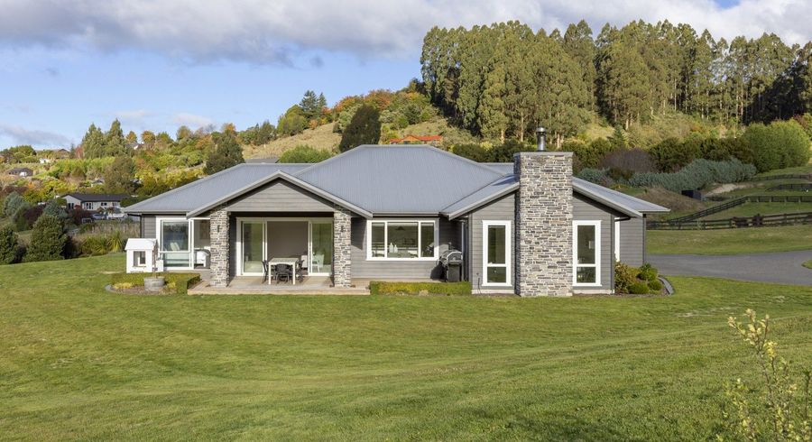  at 7 Lochinvar Lane, Acacia Bay, Taupo, Waikato