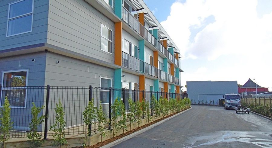  at 304/19 Charles St, Papatoetoe, Manukau City, Auckland