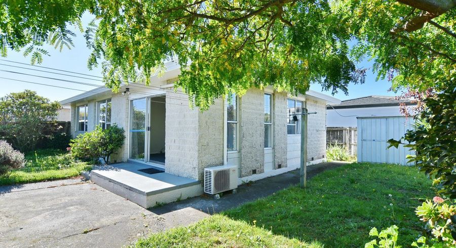  at 2/5 Tamarisk Place, Parklands, Christchurch City, Canterbury
